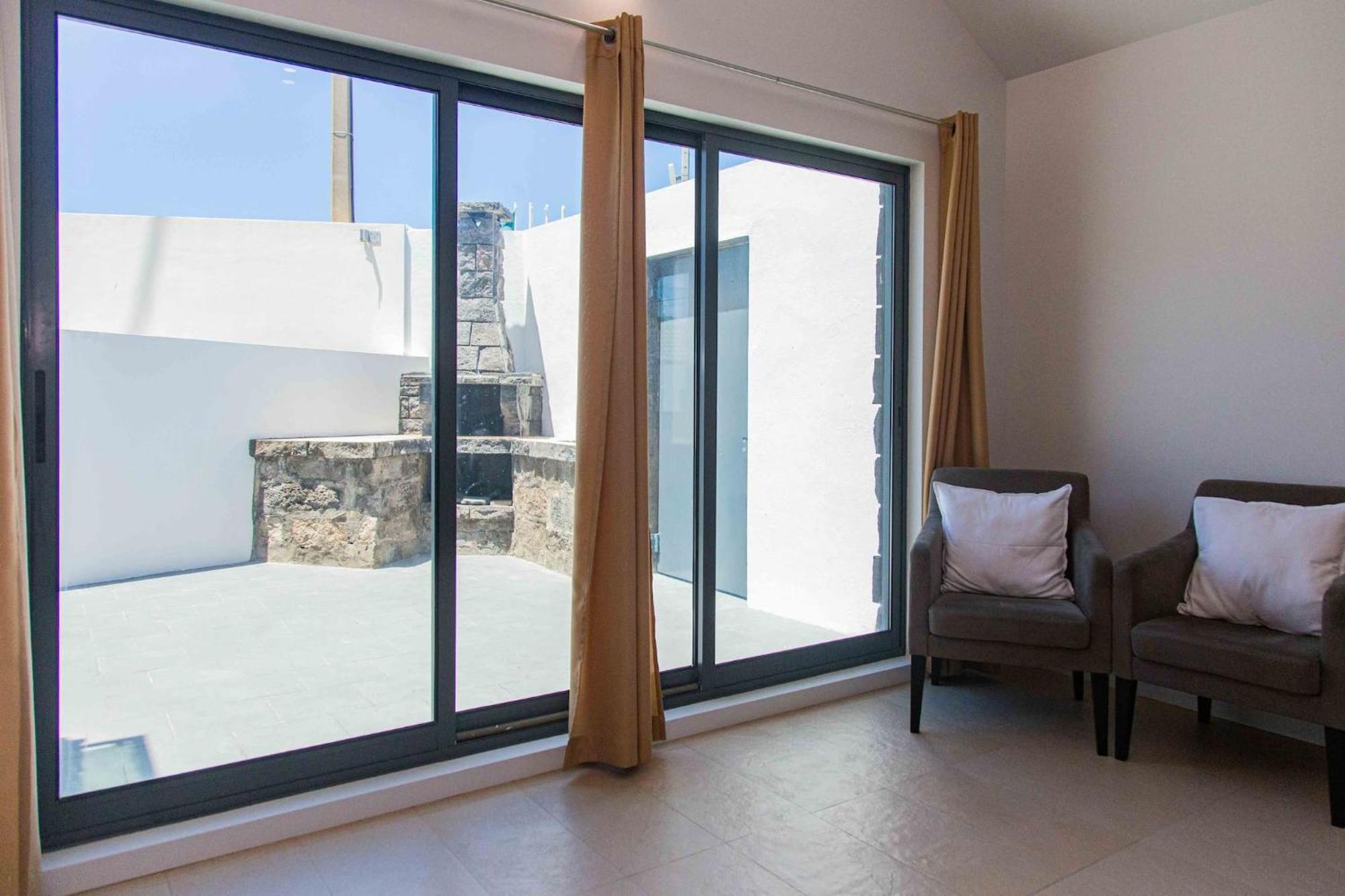 Mosteiros Beach House Kültér fotó